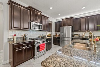 3212 Calvano Dr in Land O Lakes, FL - Building Photo - Building Photo