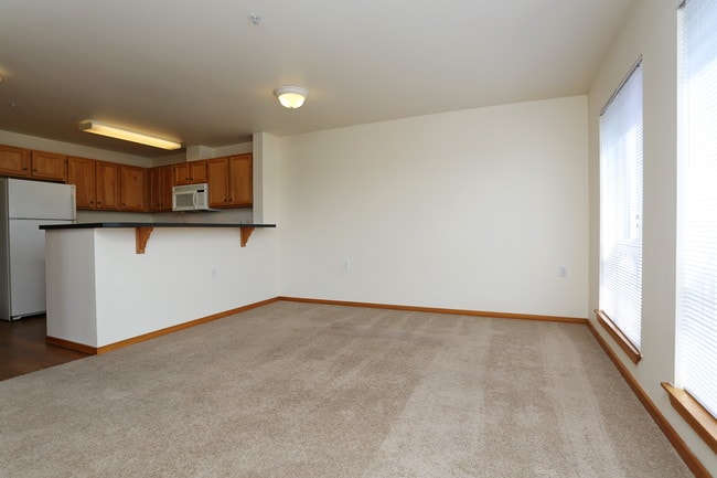 Towers on Greenwood in Seattle, WA - Building Photo - Interior Photo