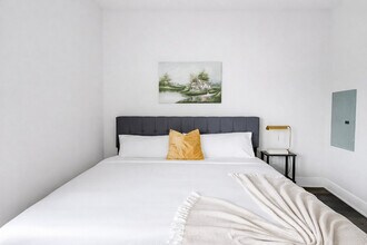 4629 Capitol Ave in Omaha, NE - Building Photo - Building Photo