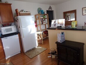 272 US-206-Unit -C in Byram Township, NJ - Building Photo - Building Photo