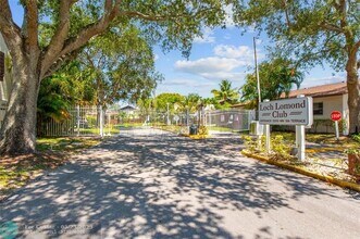 3200 NW 5th Terrace in Pompano Beach, FL - Foto de edificio - Building Photo