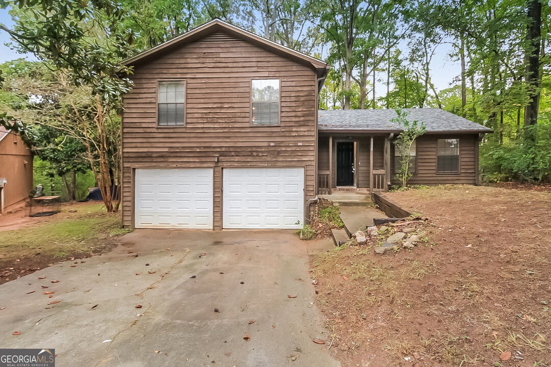 3288 Timor Cir in Stonecrest, GA - Foto de edificio