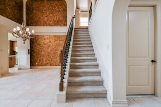 2014 Flower Garden Ln in Houston, TX - Building Photo - Building Photo