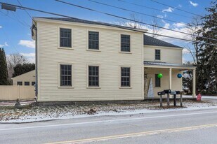 2 Walker Ln in Rye, NH - Building Photo