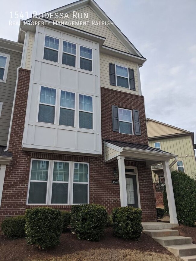 property at 1541 Rodessa Run