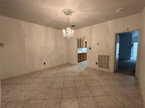 17132 Beaver Springs Dr in Houston, TX - Building Photo - Building Photo