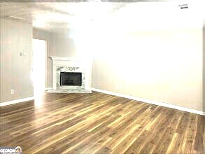 5681 Wind Gate Ln in Lithonia, GA - Foto de edificio - Building Photo
