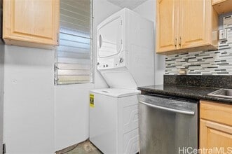 95-009 Waikalani Dr in Mililani, HI - Building Photo - Building Photo