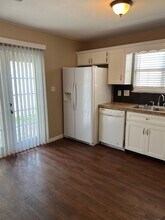 414 Woodland Park Cir in Mary Esther, FL - Building Photo - Building Photo
