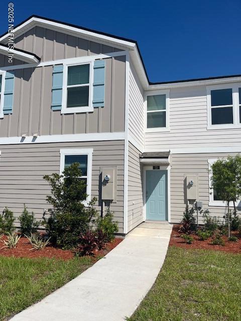 property at 73 Hidden Mdws Rd