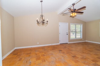 1913 Kenwood St in Jonesboro, AR - Building Photo - Building Photo