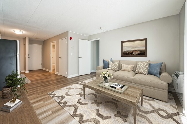 Eagle Rock Apartments at MetroWest