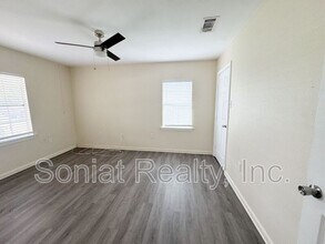 2928 Hero Dr in Gretna, LA - Building Photo - Building Photo