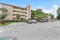 1601 Abaco Dr in Coconut Creek, FL - Building Photo - Building Photo