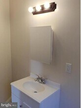 889 N 47th St in Philadelphia, PA - Building Photo - Building Photo