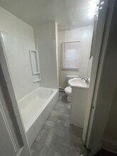 729 W Lafayette St in Norristown, PA - Foto de edificio - Building Photo