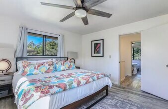 4800 Hanalei Plantation Rd in Princeville, HI - Building Photo - Building Photo