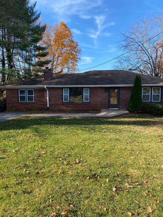 property at 550 Leesville Rd