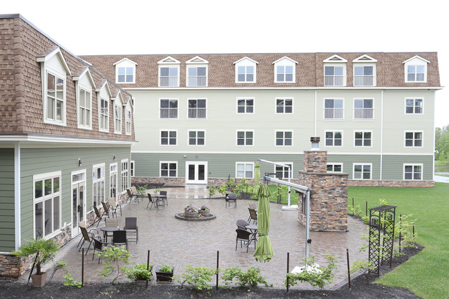 Chateau at Heritage Square in Brockport, NY - Building Photo - Interior Photo