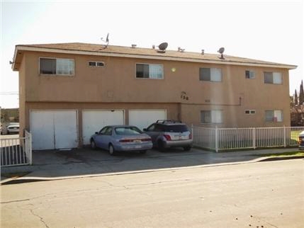 144-154 E 57th St in Long Beach, CA - Foto de edificio