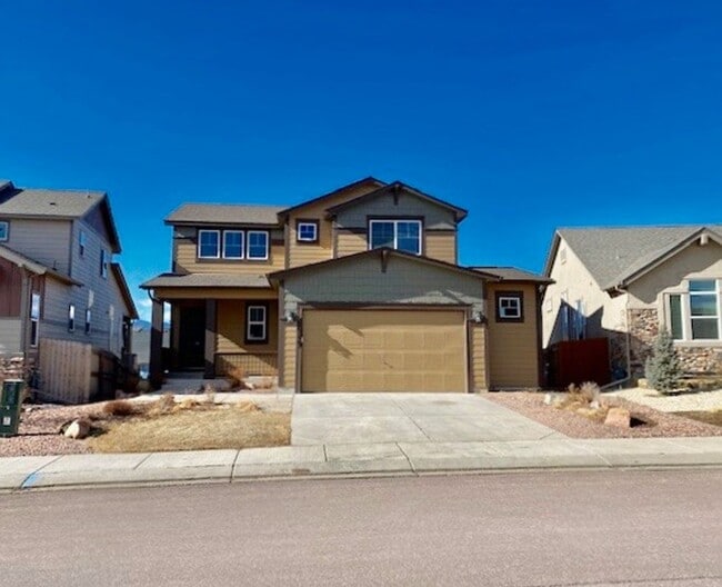 2516 Equine Ct in Colorado Springs, CO - Building Photo - Building Photo