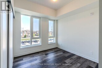 1440 Clarriage Ct in Milton, ON - Building Photo - Building Photo