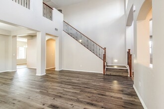 5305 W Novak Way in Phoenix, AZ - Building Photo - Building Photo