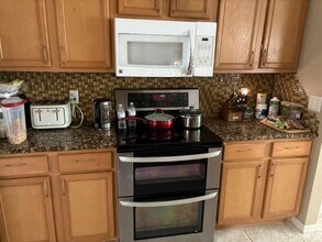 1404 Punta Gorda Dr in Kissimmee, FL - Building Photo - Building Photo