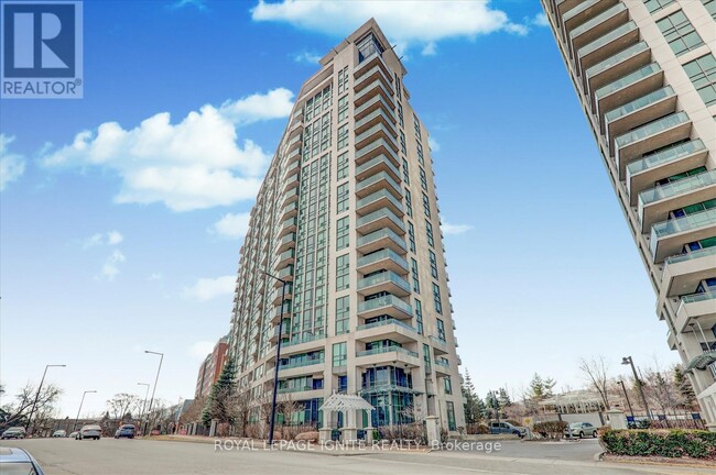 68-1568 Grangeway Ave in Toronto, ON - Building Photo - Building Photo