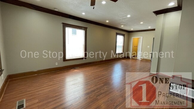 5045 E 8th St in Kansas City, MO - Building Photo - Building Photo