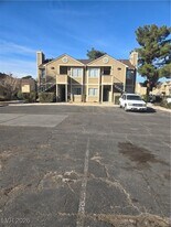 4659 Krissylouise Way in Las Vegas, NV - Building Photo