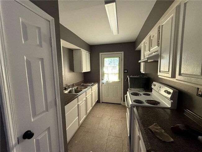 2925 Daniel Dr in Violet, LA - Building Photo - Building Photo