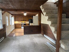 110 Central St in Hudson, NH - Building Photo - Building Photo