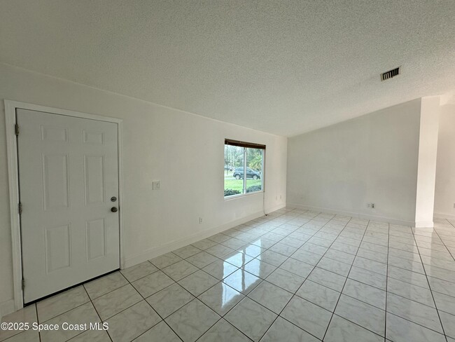 454 Vin Rose Cir SE in Palm Bay, FL - Building Photo - Building Photo