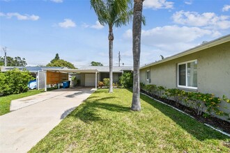 3158 Downing St in Clearwater, FL - Foto de edificio - Building Photo