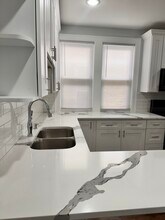 2950 N Lowell Ave in Chicago, IL - Foto de edificio - Building Photo