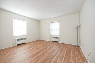 671 Franklin Pl, Unit F in Philadelphia, PA - Building Photo - Building Photo