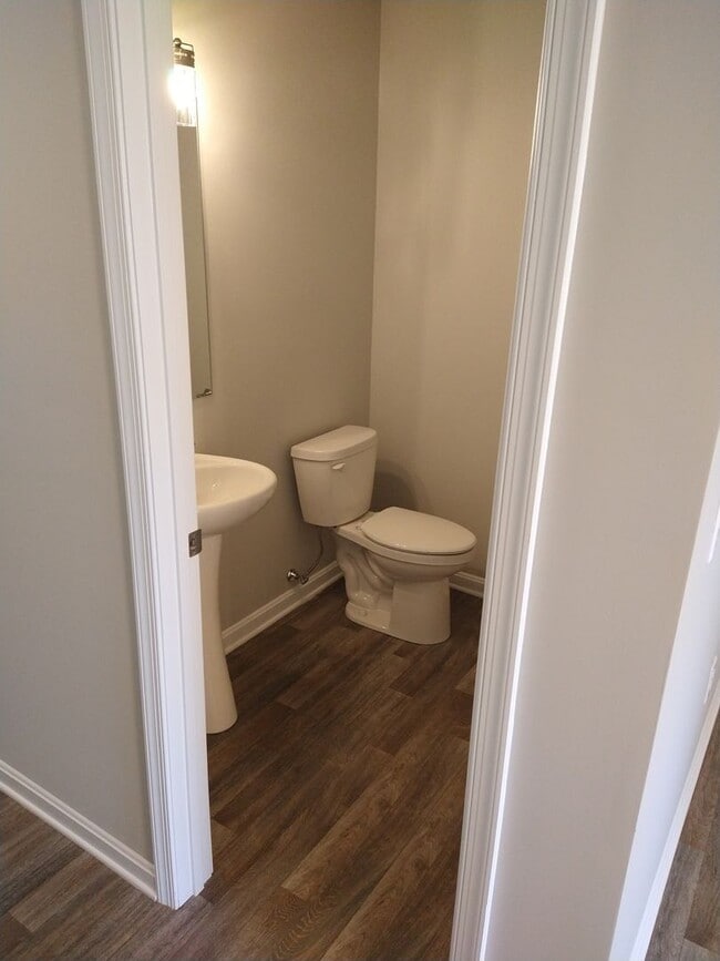 3618 Kortni Dr in Dover, PA - Building Photo - Building Photo