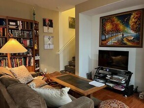 6108 Alida Row in San Diego, CA - Building Photo - Building Photo