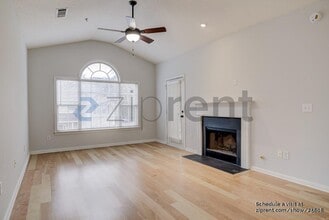 603 Spring Heights Ln in Smyrna, GA - Foto de edificio - Building Photo