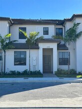 12848 SW 232nd Ter in Princeton, FL - Building Photo - Building Photo