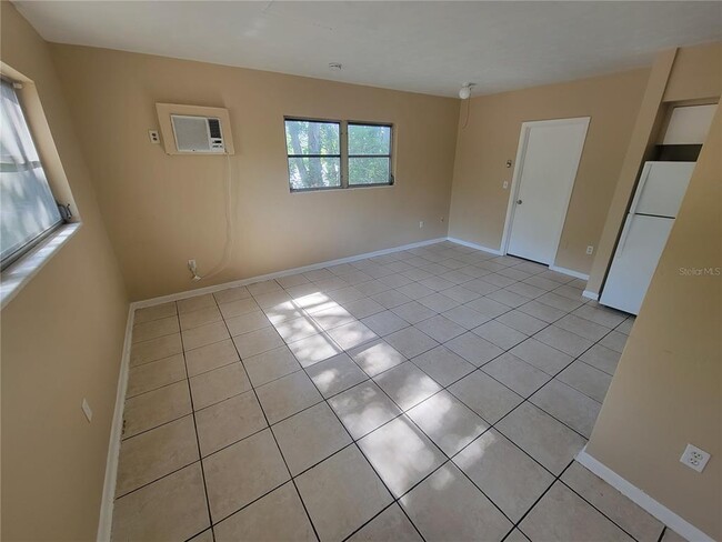 698 Union St in Dunedin, FL - Building Photo - Building Photo