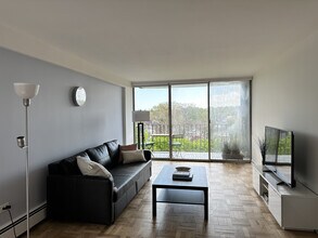 87 Glenbrook Rd, Unit 7E in Stamford, CT - Building Photo - Building Photo