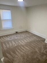 451 Oregon Ave in Rochester, PA - Building Photo - Building Photo