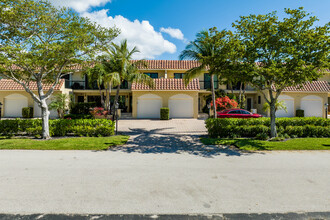 1109 Bel Air Dr in Highland Beach, FL - Building Photo - Building Photo