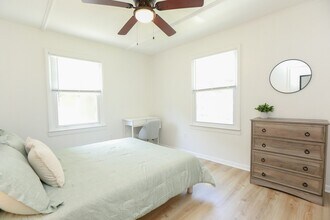 2709 Mark St in Chesapeake, VA - Building Photo - Building Photo