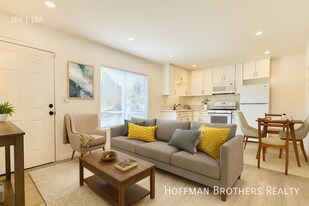 1669 West Blvd in Los Angeles, CA - Building Photo