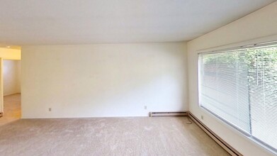 402 Bryant St-Unit -404 in Bellingham, WA - Building Photo - Building Photo