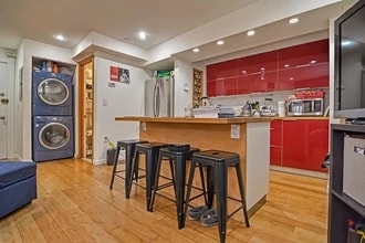 81 Saint Stephen St, Unit 1 in Boston, MA - Foto de edificio - Building Photo