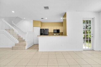 1213 Lucaya Dr in Riviera Beach, FL - Building Photo - Building Photo